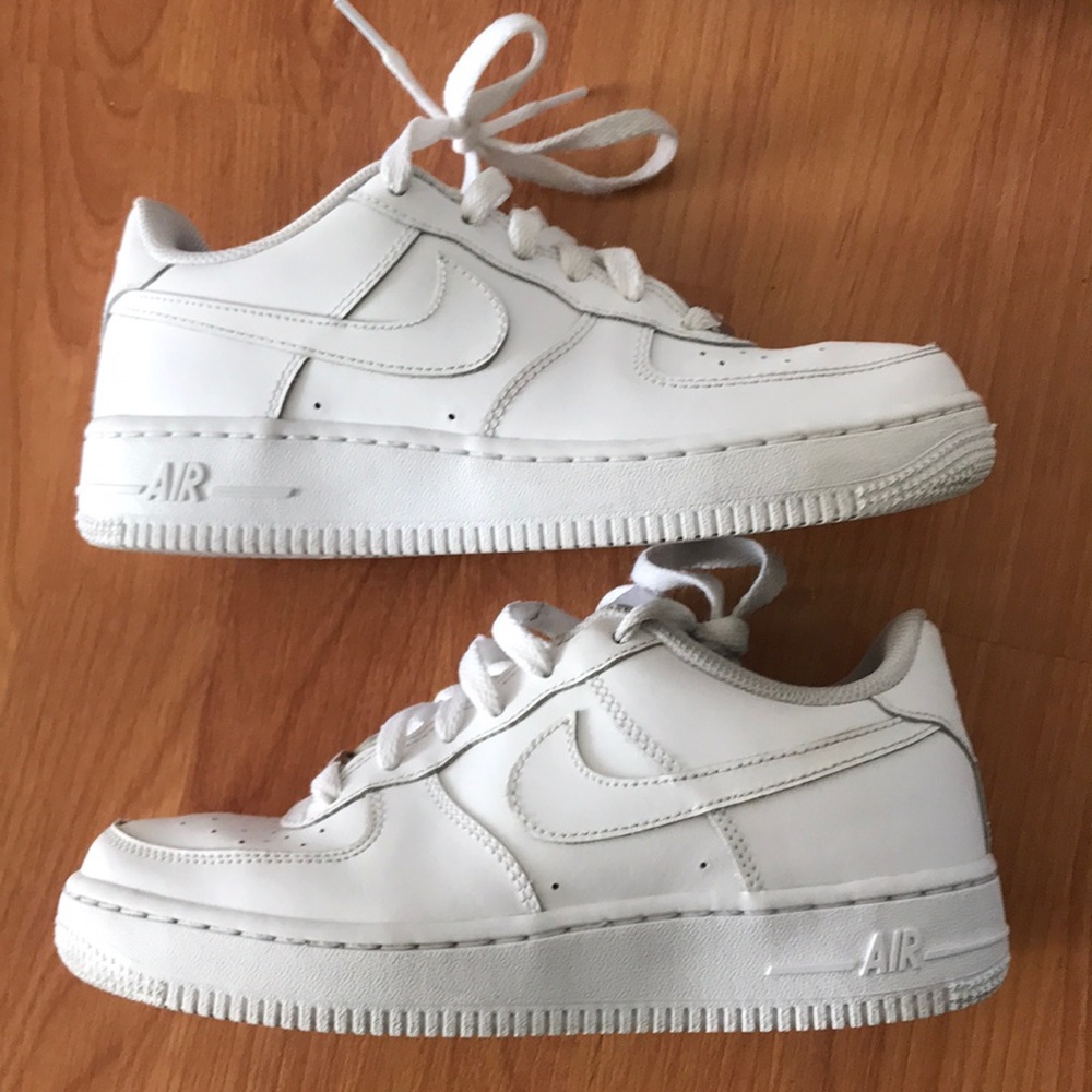 Nike Air Force 1 white on white (used)